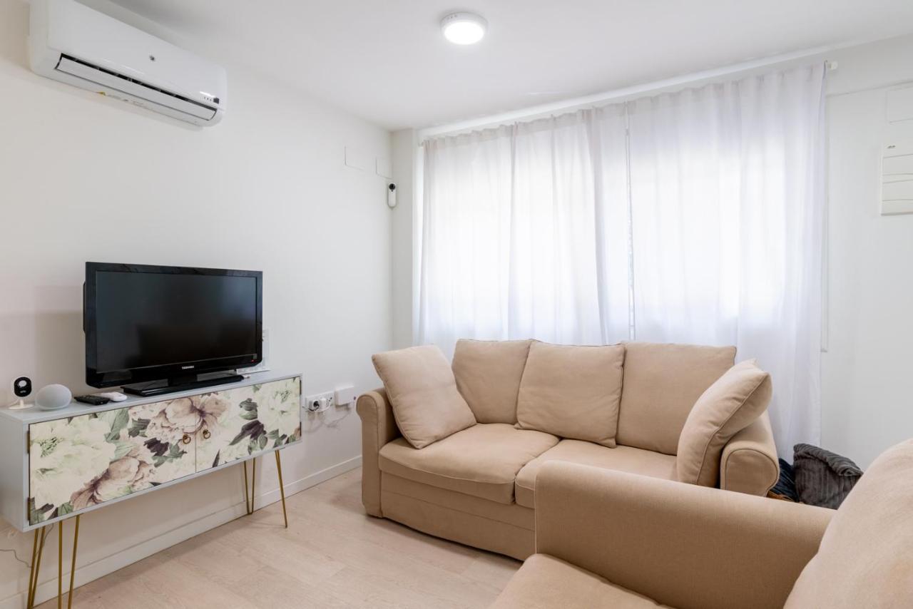 شقة Whitey Aparment In Triana إشبيلية المظهر الخارجي الصورة