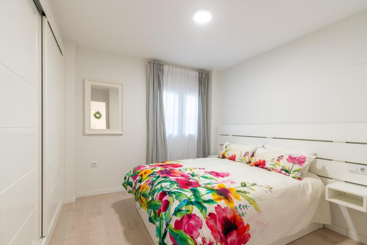 شقة Whitey Aparment In Triana إشبيلية المظهر الخارجي الصورة
